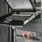 Consolle modulare con schermo 19" per armadi rack